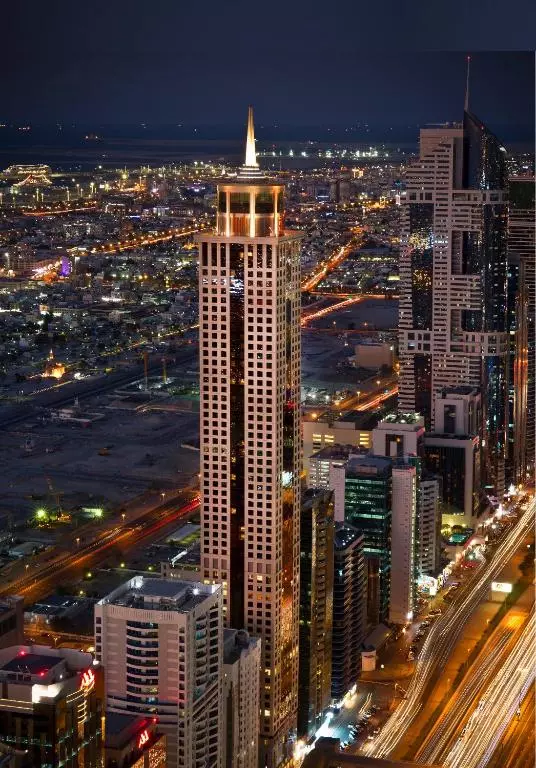 تاور پلازا دبی