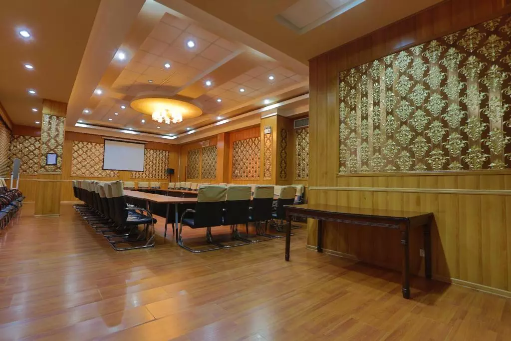اتاق کنفرانس هتل آسیا گرند